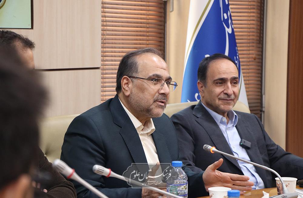 دیدار برگزیدگان یازدهمین دوره المپیاد سلول های بنیادی و پزشکی بازساختی با دکتر محمدرضا مخبر دزفولی